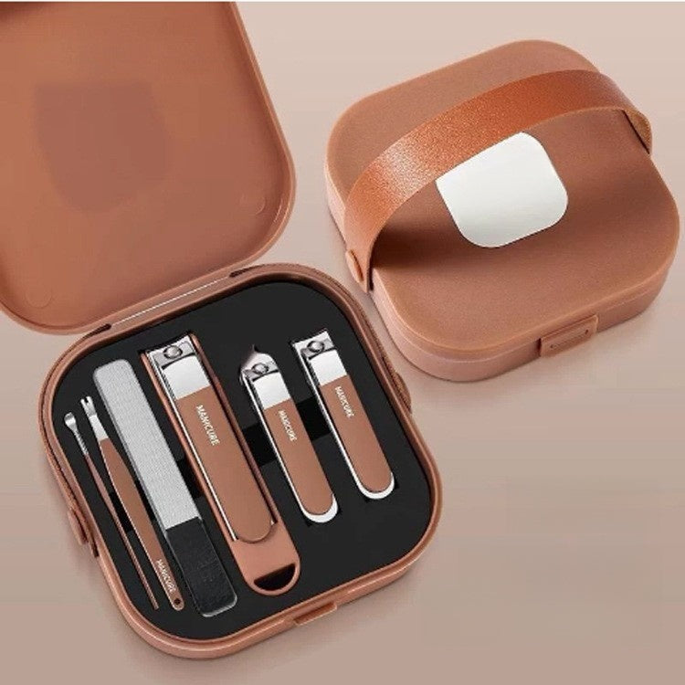 Nail clipper set