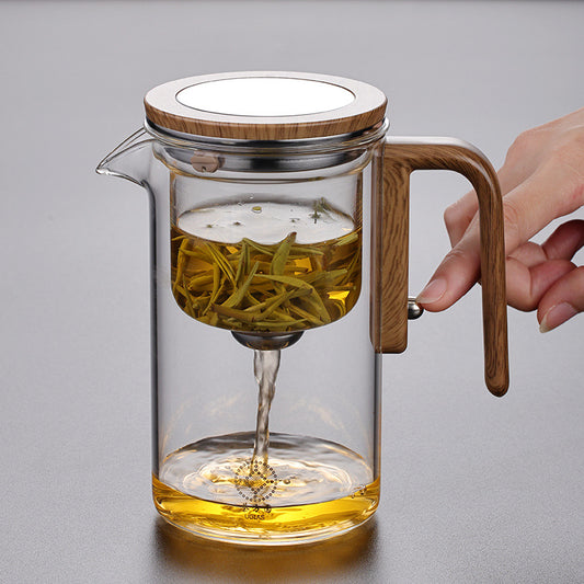 Magnetic suction tea cup